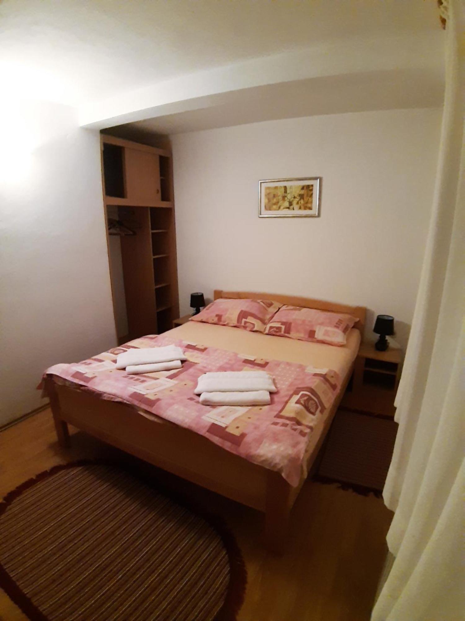 Apartmani Marija ヤホリナ エクステリア 写真